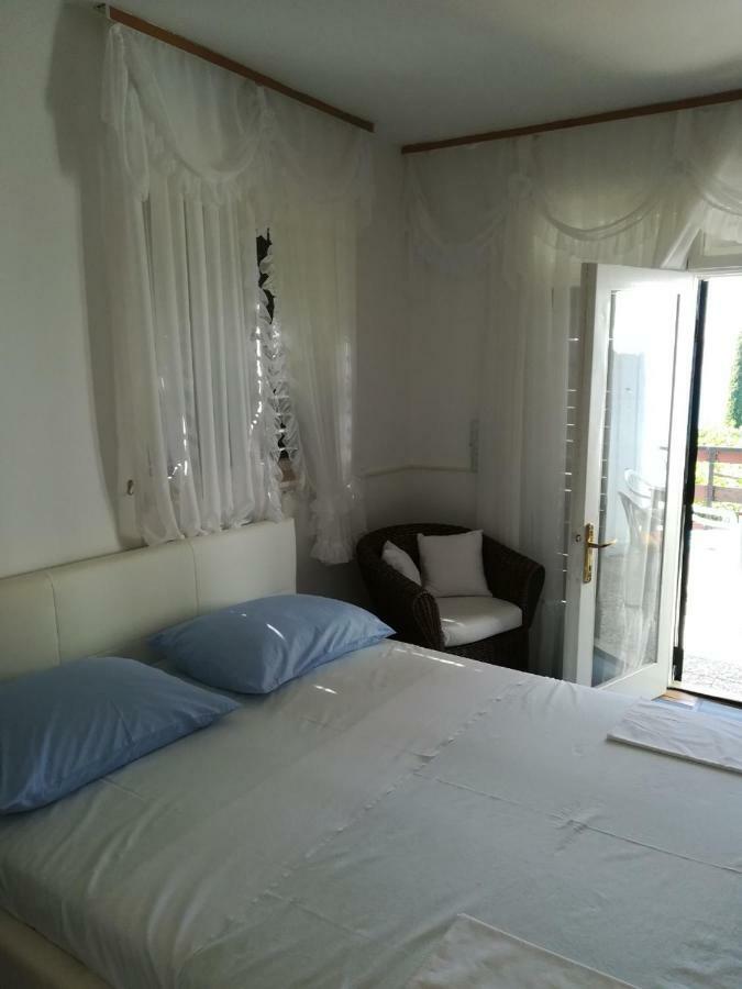 Apartman Renata Novi Vinodolski Exterior foto
